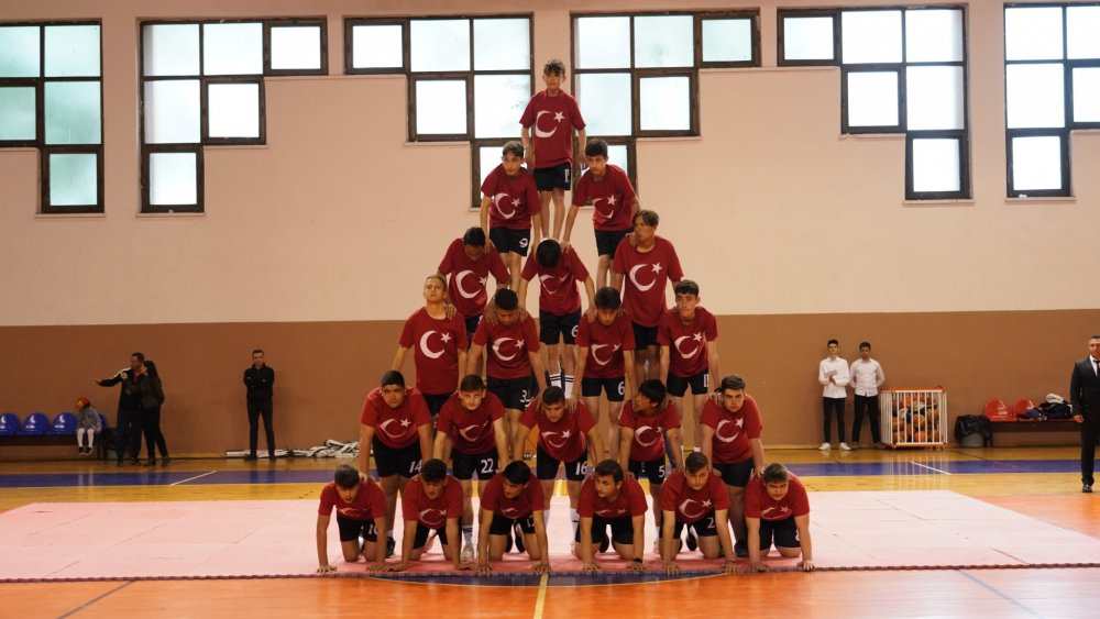 19 Mayıs Coşkuyla Kutlandı