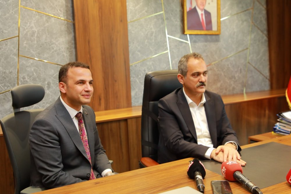 BAKAN ÖZER'DEN FATSA'YA TARIM LİSESİ MÜJDESİ