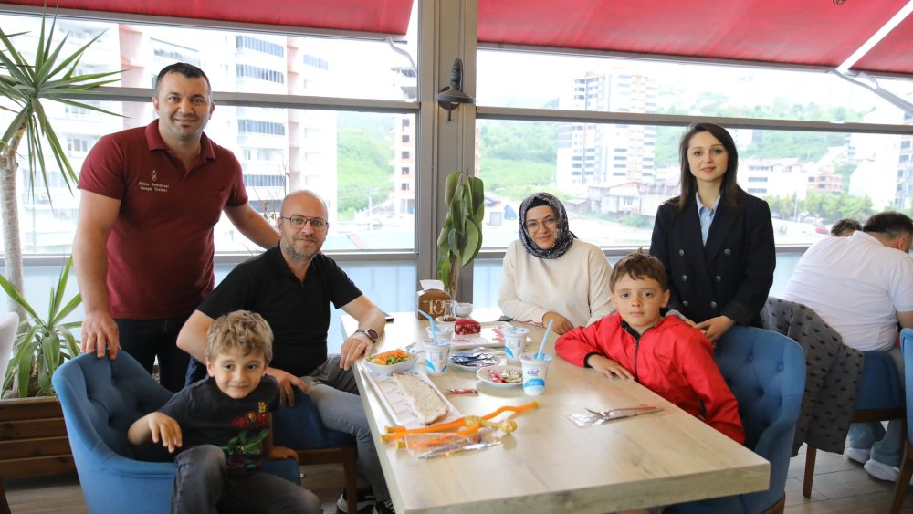 BAŞKAN KİBAR’DAN ANNELER GÜNÜ’NE ÖZEL SÜRPRİZ