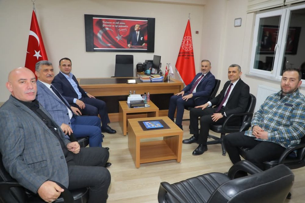 BAŞKAN KİBAR, "VAKTİ KUŞANALIM SABAHA İZ BIRAKALIM" PROGRAMINA KATILDI