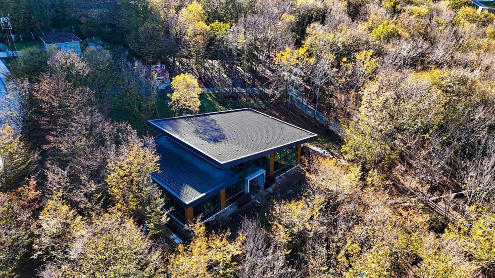 ÇERKEZLER TEPESİ’NE YENİ BİR KÜLTÜR DURAĞI: ALEV ALATLI KÜTÜPHANESİ