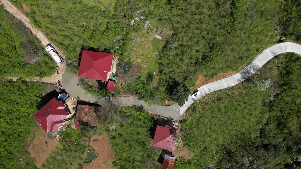 FATSA AŞAĞI YAVAŞ MAHALLESİ, 4 YILDA GÖRÜLMEMİŞ HİZMETLER ALDI