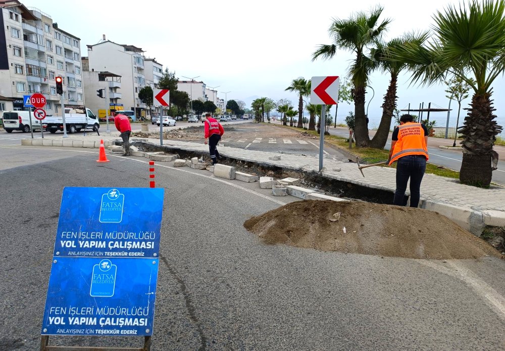 FATSA BELEDİYESİ, ŞEHRİN HER NOKTASINDA ÇALIŞMALARINA DEVAM EDİYOR
