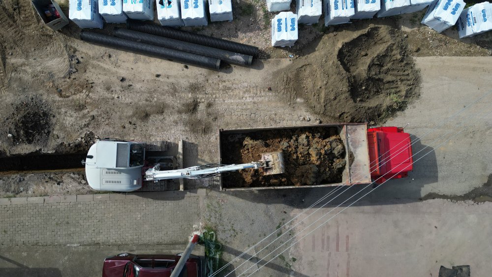 FATSA BELEDİYESİ YAĞMUR SUYU HATTI ÇALIŞMALARINI SÜRDÜRÜYOR