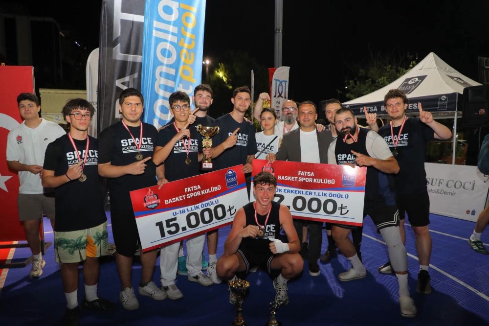 FATSA’DA 3x3 SOKAK BASKETBOLU TURNUVASI FİNALLE TAMAMLANDI