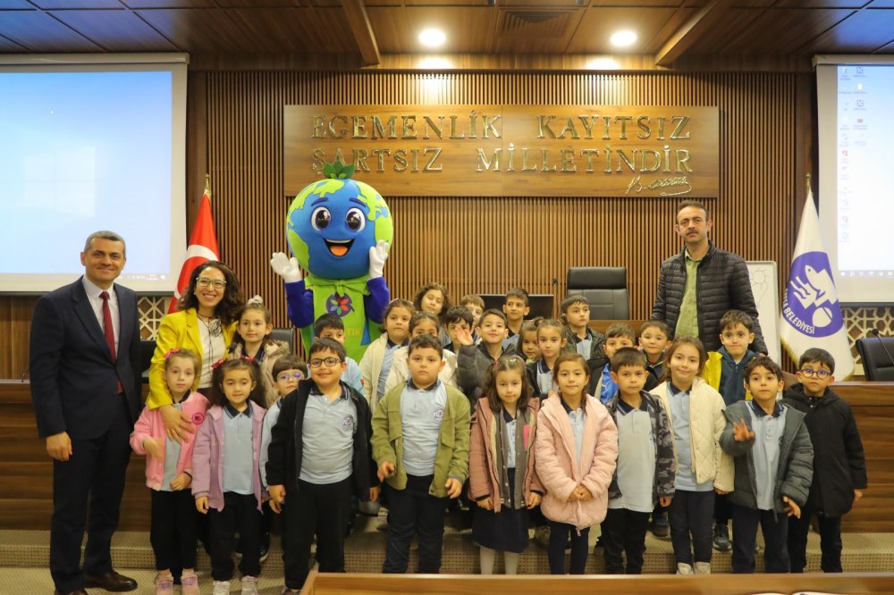 FATSA’DA MİNİKLERE “SIFIR ATIK” VE İKLİM DEĞİŞİKLİĞİ EĞİTİMİ