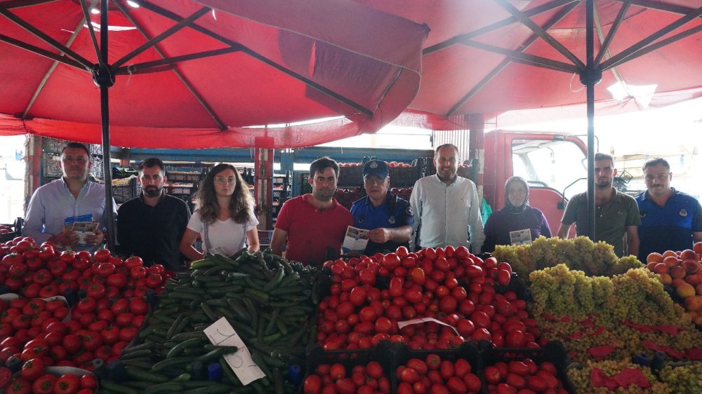 FATSA'DA PAZARCI ESNAFINA BROŞÜRLÜ UYARI