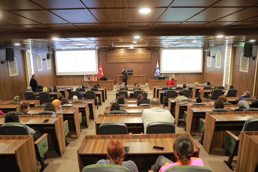 KANSERDE ERKEN TEŞHİS TOPLUM SAĞLIĞI AÇISINDAN BÜYÜK ÖNEM TAŞIR