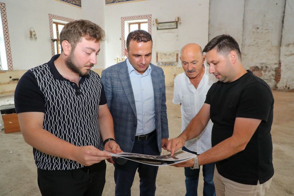ORTA BÜYÜK CAMİİNDE YENİ DÜZENLEME ÇALIŞMALARI