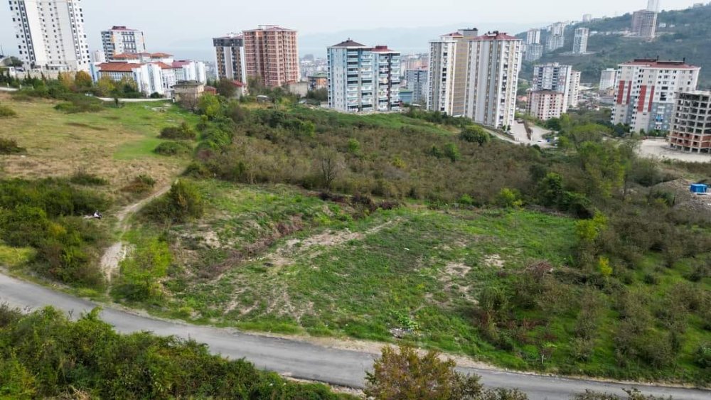 "AYAZLI MAHALLEMİZ YENİ EĞİTİM YATIRIMLARI İLE DAHA CAZİBELİ HALE GELECEK"