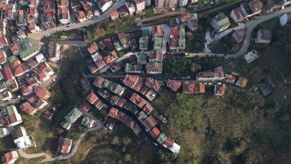 ŞEREFİYE MAHALLESİ SON DÖNEM YATIRIMLARIYLA KABUK DEĞİŞTİRDİ.