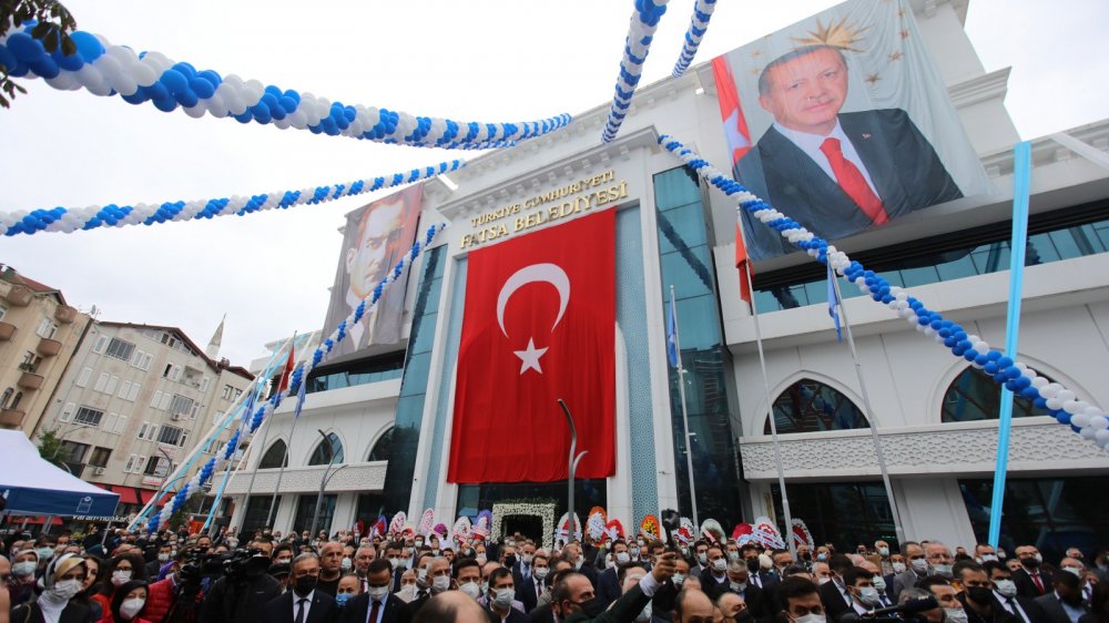 Yeni̇ Hizmet Binamıza Görkemli̇ Açılış