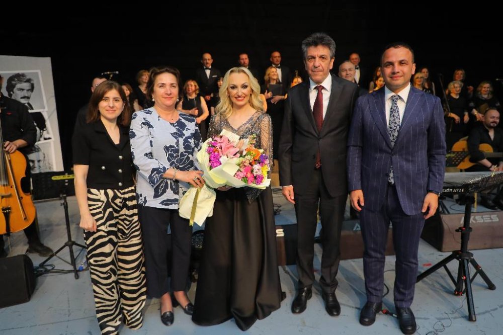 Yeşilçam’ın Unutulmaz Şarkıları Fatsa’da Yankılandı